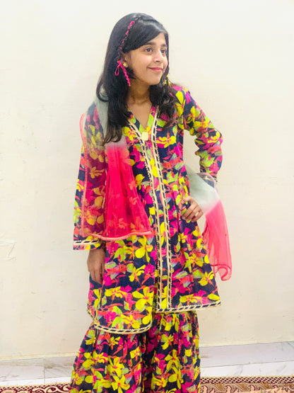 2 Piece :Stylish suit for Lawn